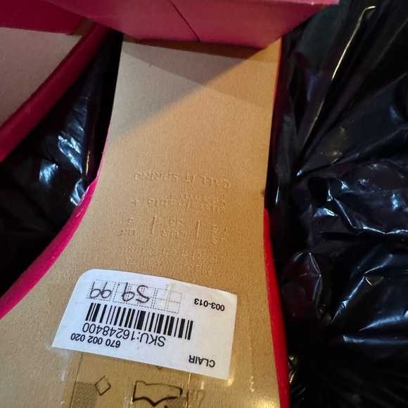 Call It Spring Fuchsia Heels - Picture 3 of 3